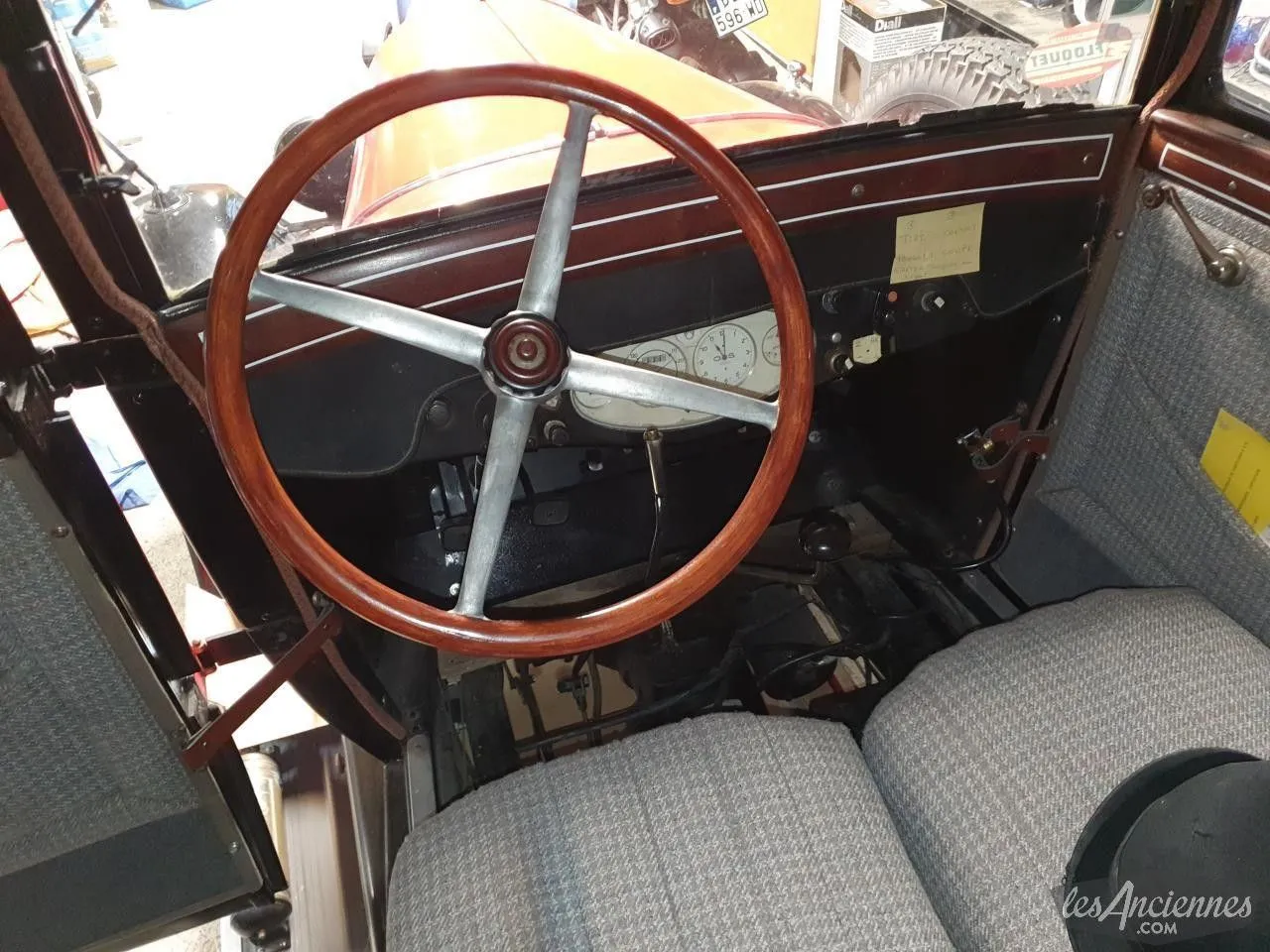 Citroën B14 Familiale Heckansicht