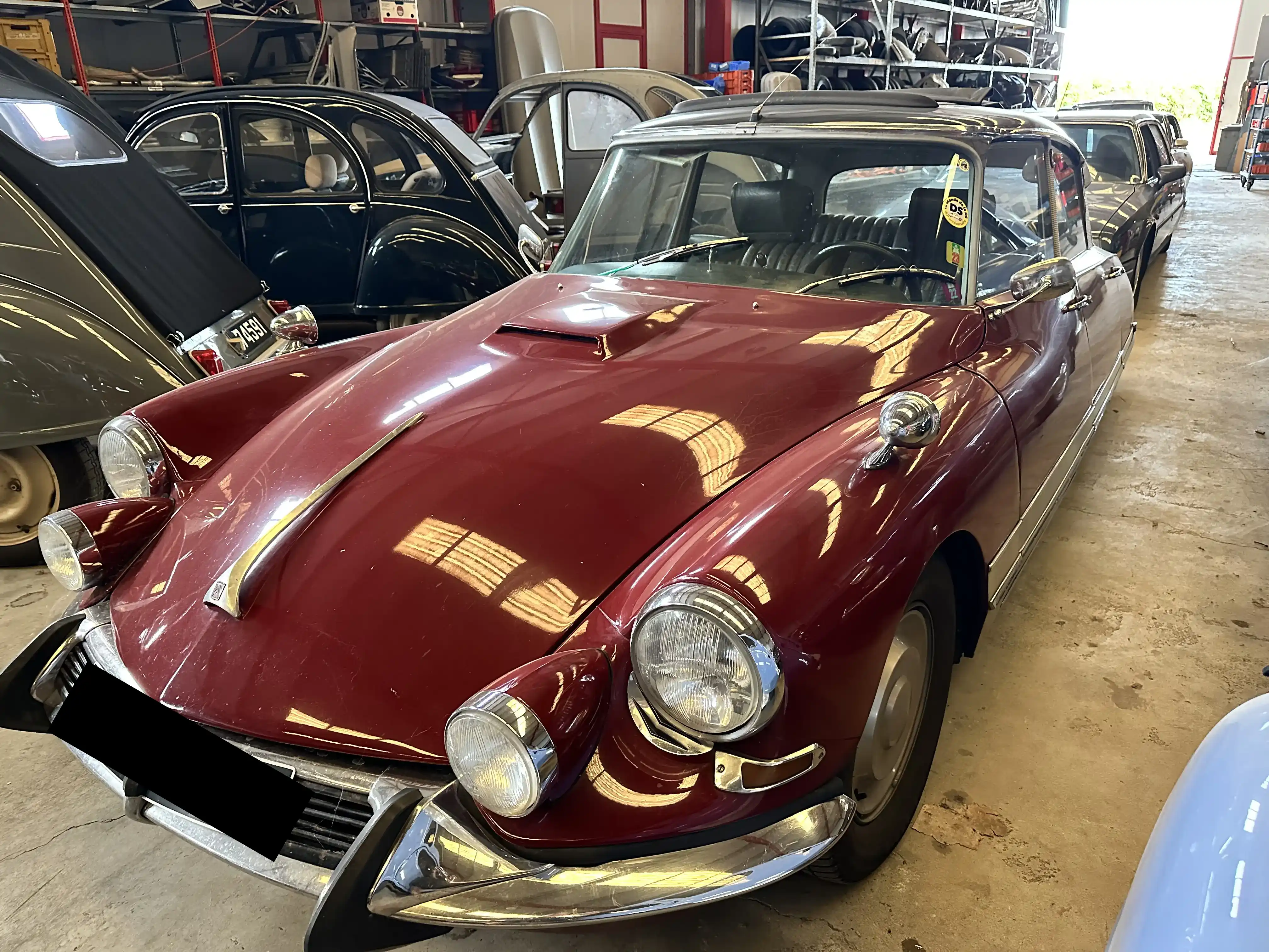 Citroën DS 21 Compresseur Seitenansicht