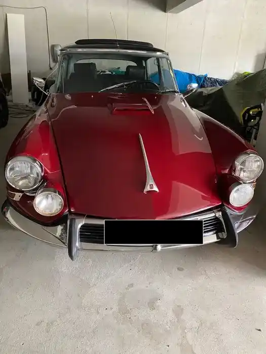 Citroën DS 21 Compresseur Heckansicht