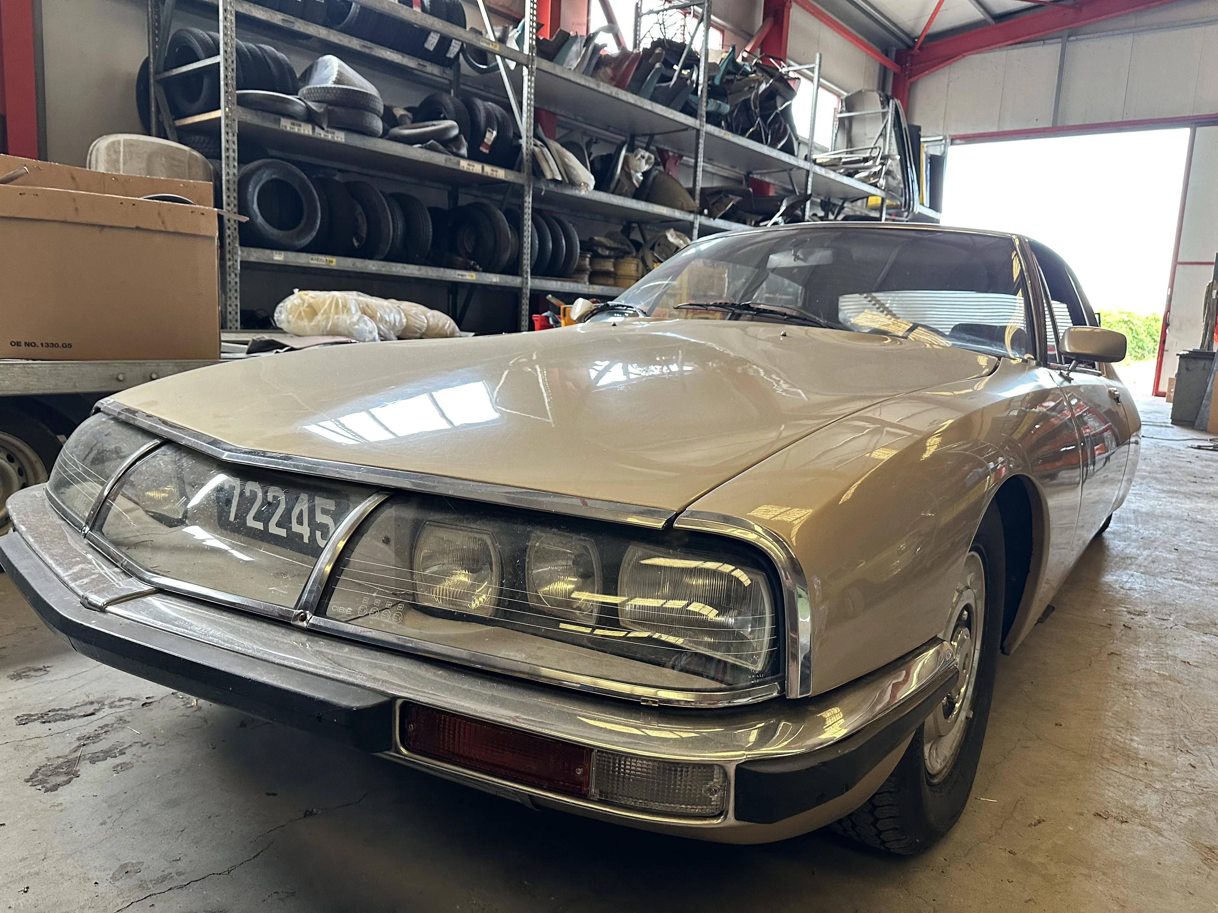 Citroën SM Carbu Frontansicht