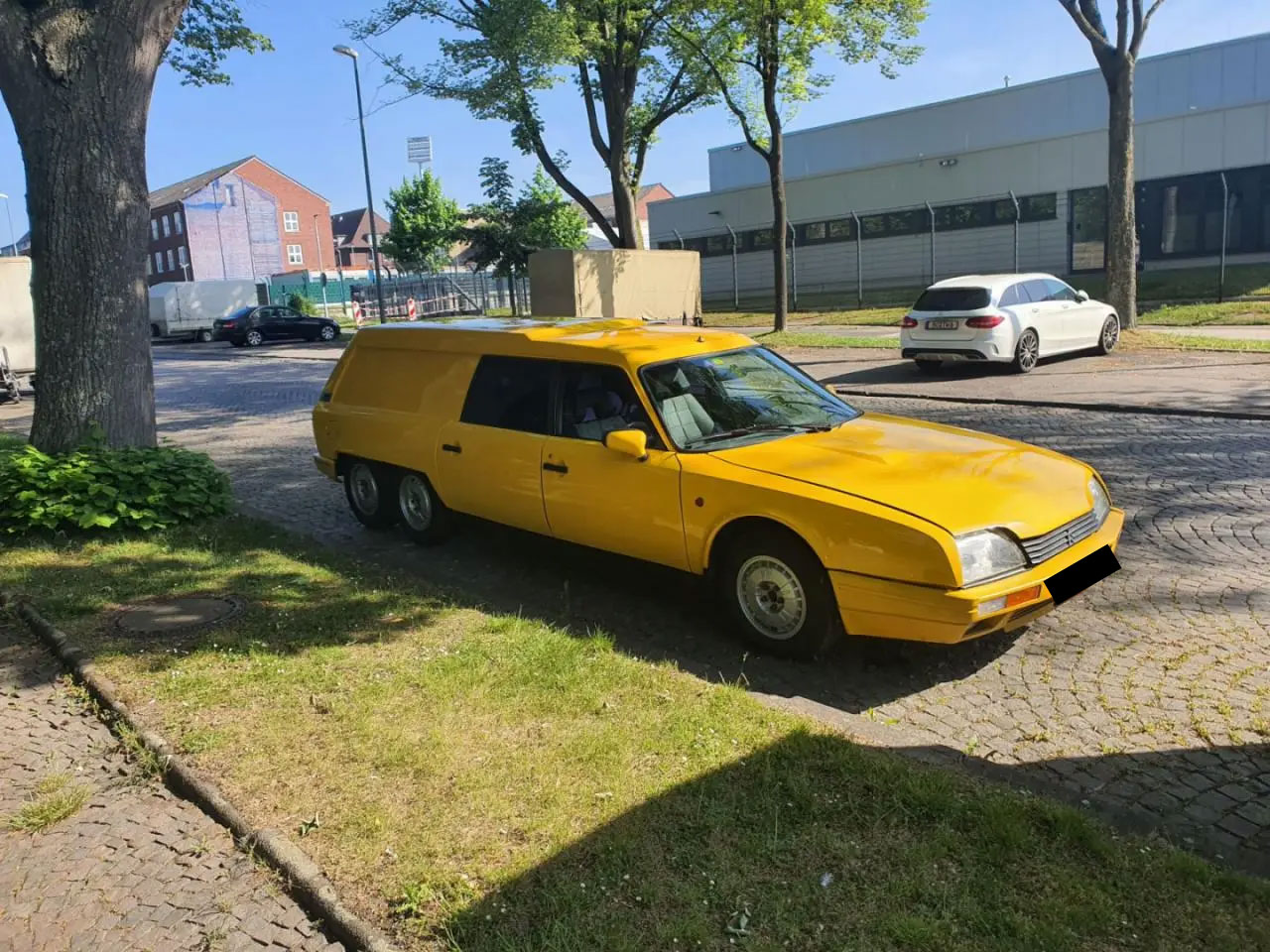 Citroën CX Loadrunner Side View