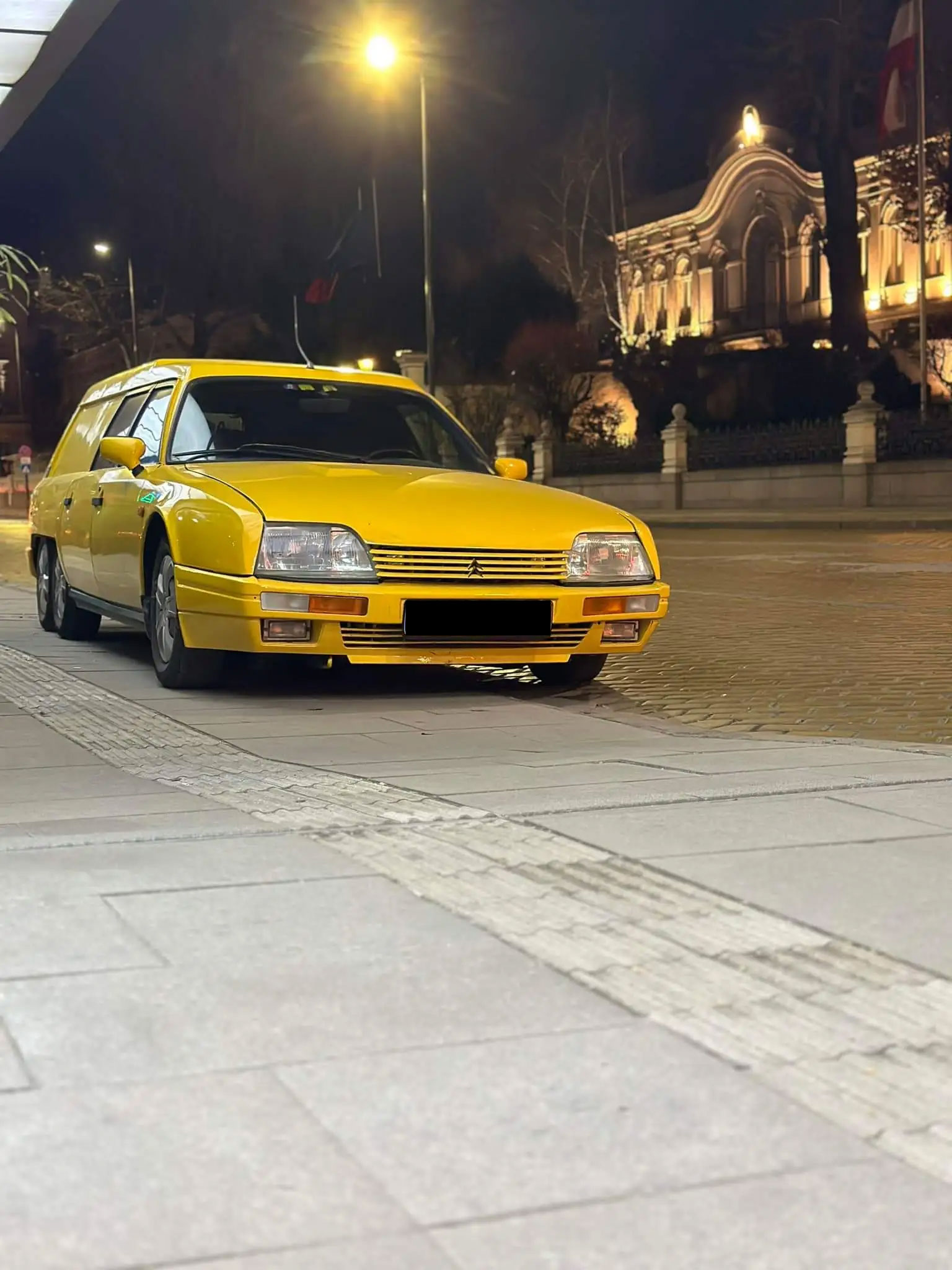 Citroën CX Loadrunner Front View