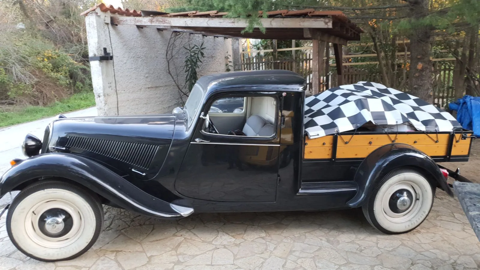 Citroën 11CV Pickup Seitenansicht